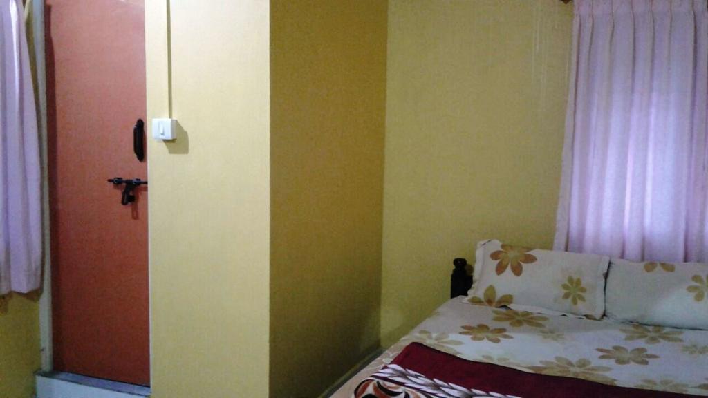Akashadeepa Homestay Madikeri Kültér fotó